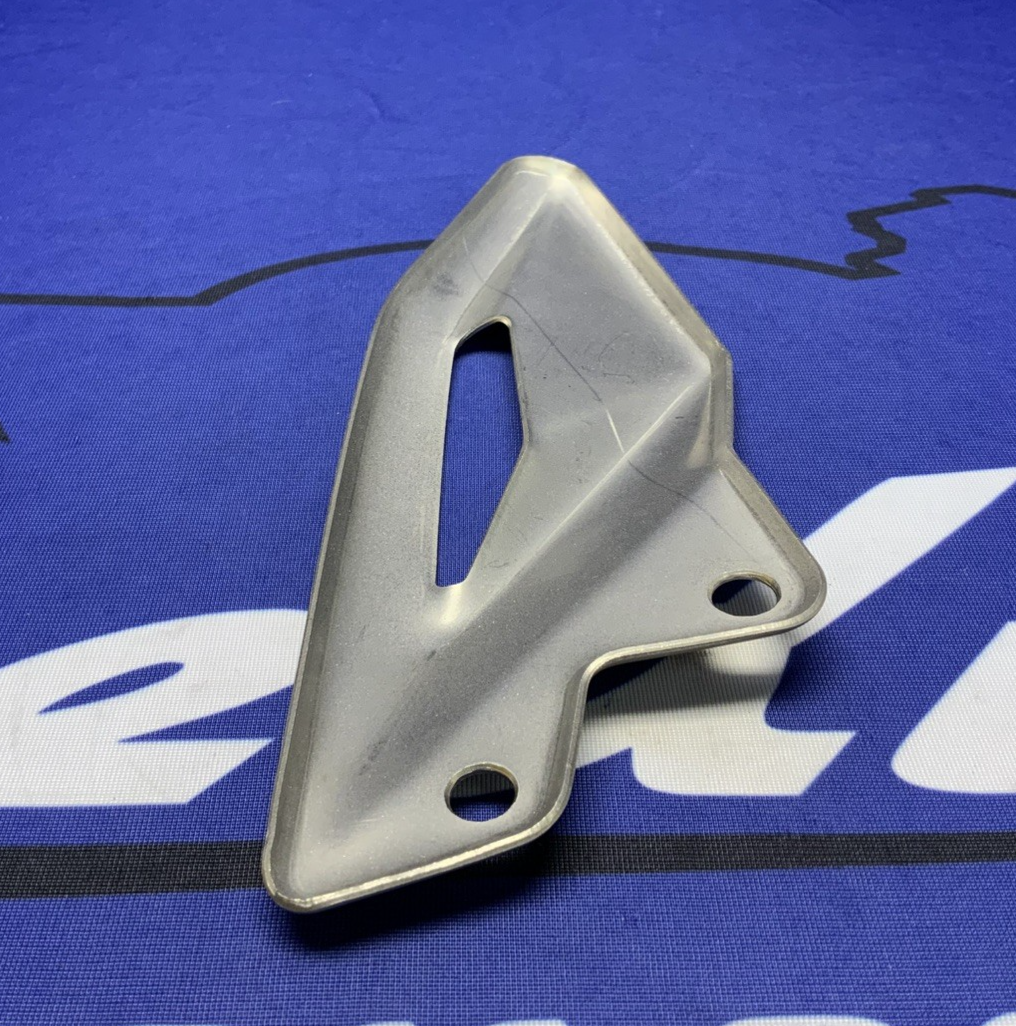Triumph Right Heel Guard Street Triple RS 2023-2025 OEM T2082773