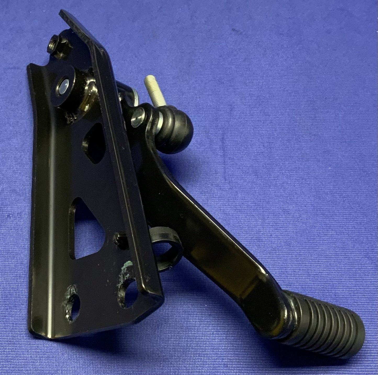 Suzuki Gear Shift Lever With Bracket GSX-8R 2023-2026 OEM 25680-25L00