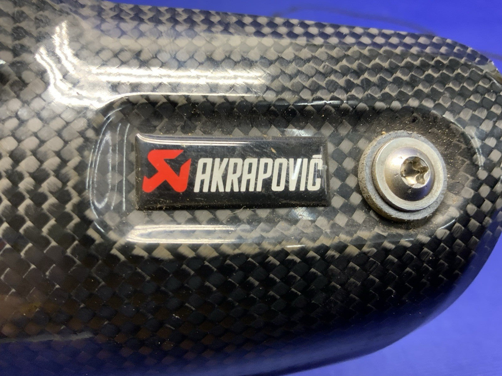 Akrapovic Carbon Fiber Heat Shield BMW S10000RR/M1000RR 2019-2022 P-HSB10E3