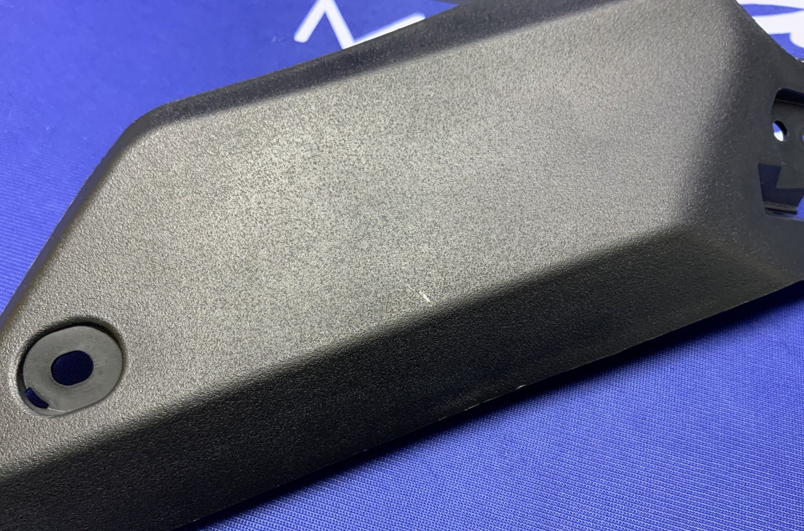 ZXMT Right Seat Under Cover YZF-R7 2022-2025 Y0722-15