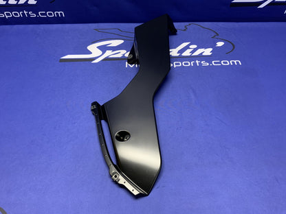 Yamaha Left Lower Fairing (Raven Black) YZF-R6 2017-2026 OEM BN6-28385-00-P1-3
