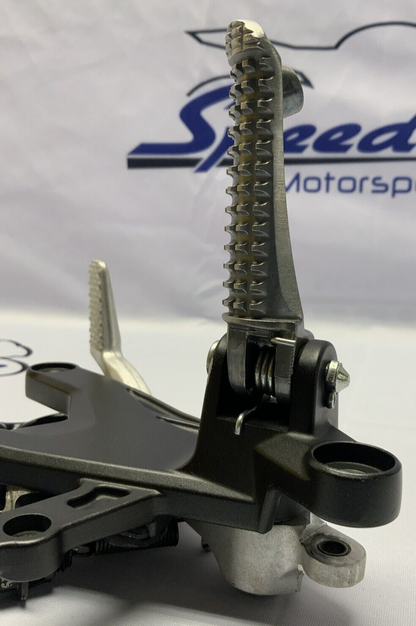 Yamaha Right Rear Set W/ Brake Lever & Switch YZF-R1 2015-25 OEM 2CR-27443-00-00