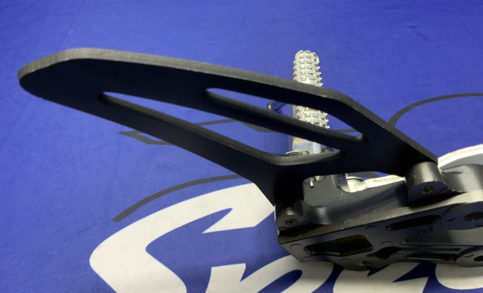 Yamaha Left Rear Set Assembly YZF-R7 2022-2025 OEM BEB-27442-00-00