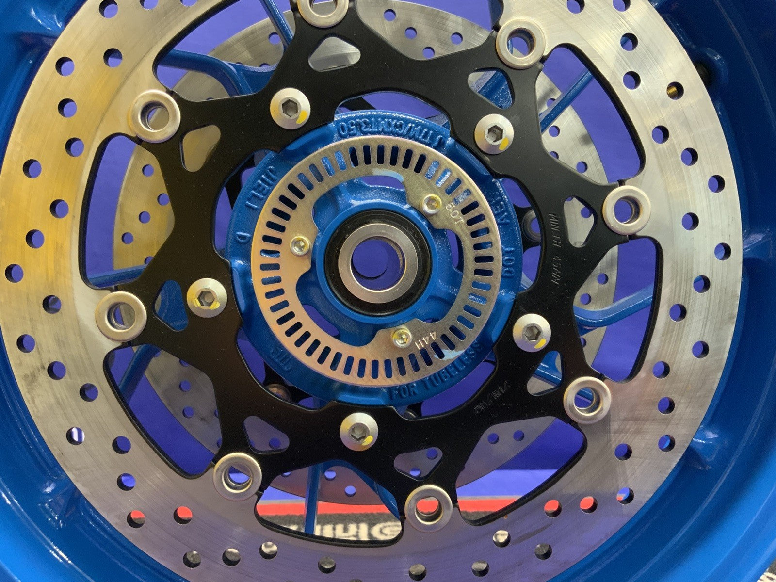 Suzuki Front Wheel W/ Rotors (Blue) GSX-8R 2024-2026 OEM 54111-25L00-QZB-1