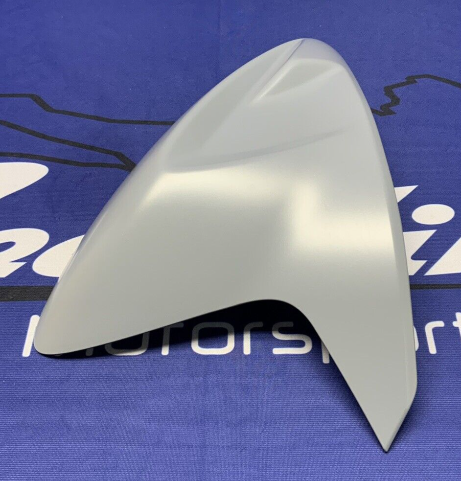 Suzuki Right Side Gray Fuel Tank Cover GSXR600/750 2017-2025 OEM 44270-14J80-QT7