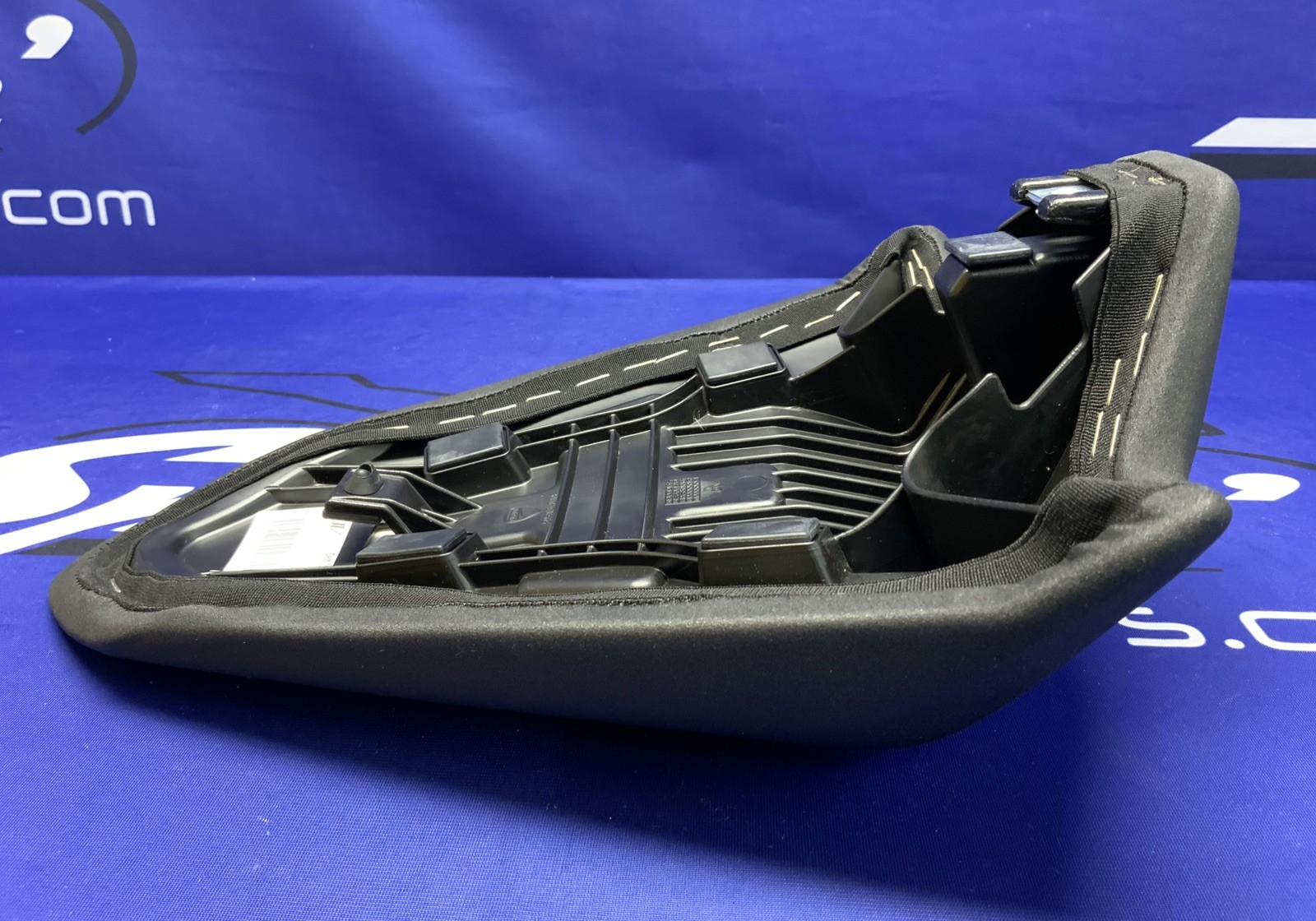 Ducati Passenger Seat Panigale V2 2020-2025 OEM 595P6401AB