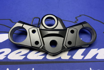 Suzuki Top Triple Clamp GSX-8R 2024-2026 OEM 51311-25L10-291
