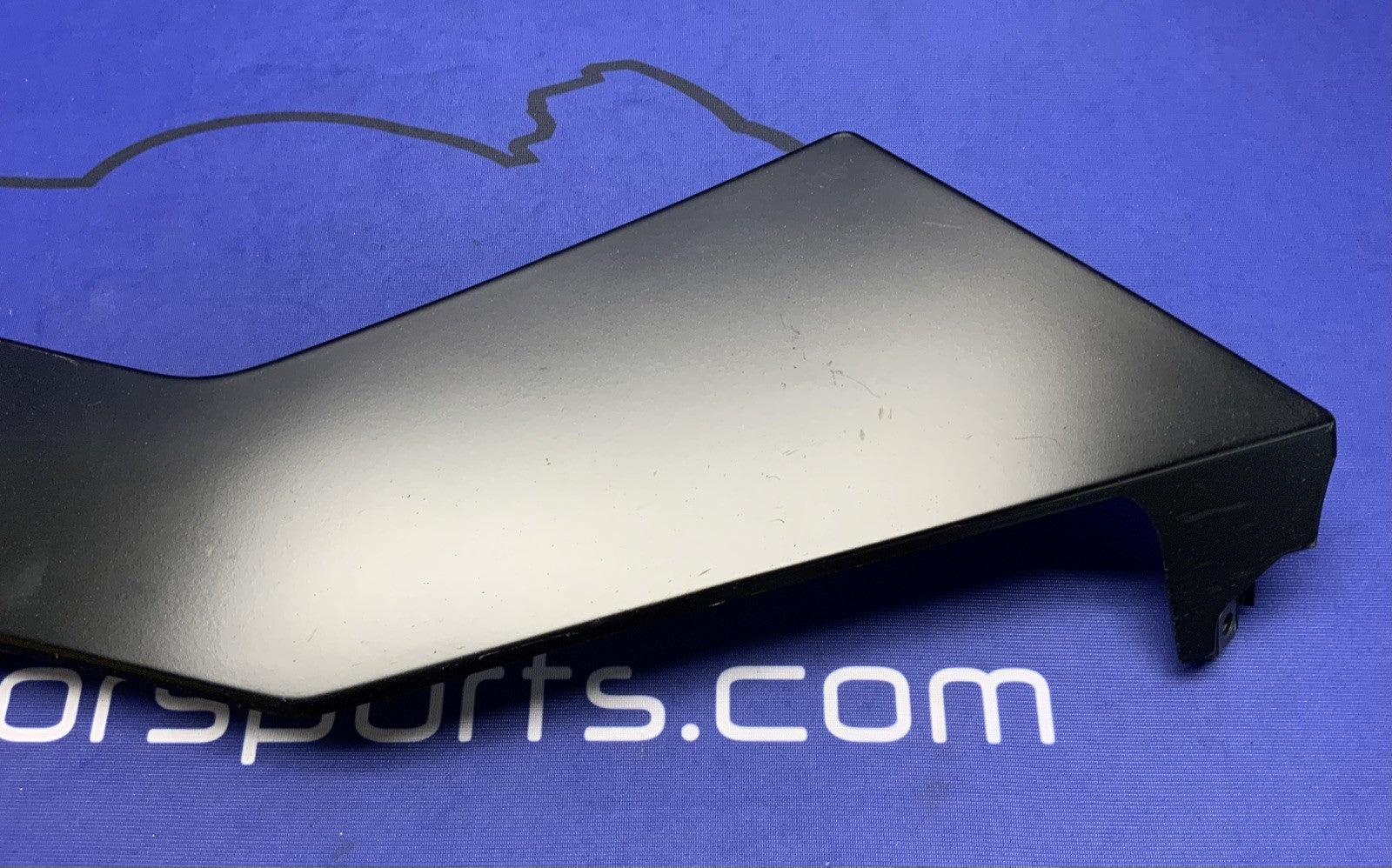 Yamaha Left Lower Fairing (Raven Black) YZF-R6 2017-2026 OEM BN6-28385-00-P1-2