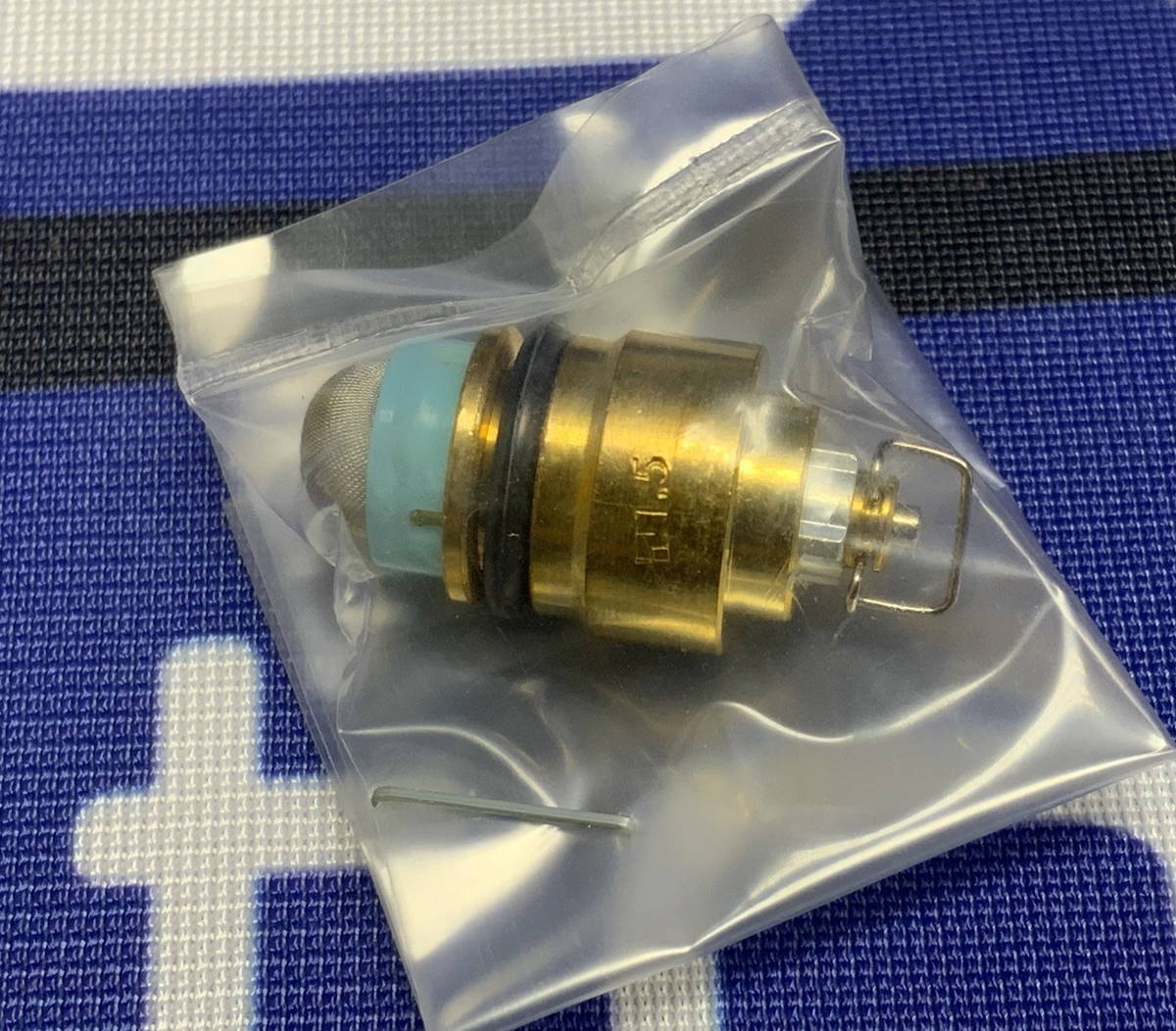 Yamaha Carburetor Needle Valve Set YZF-R1 1998-2001 OEM 4KM-14107-15-00