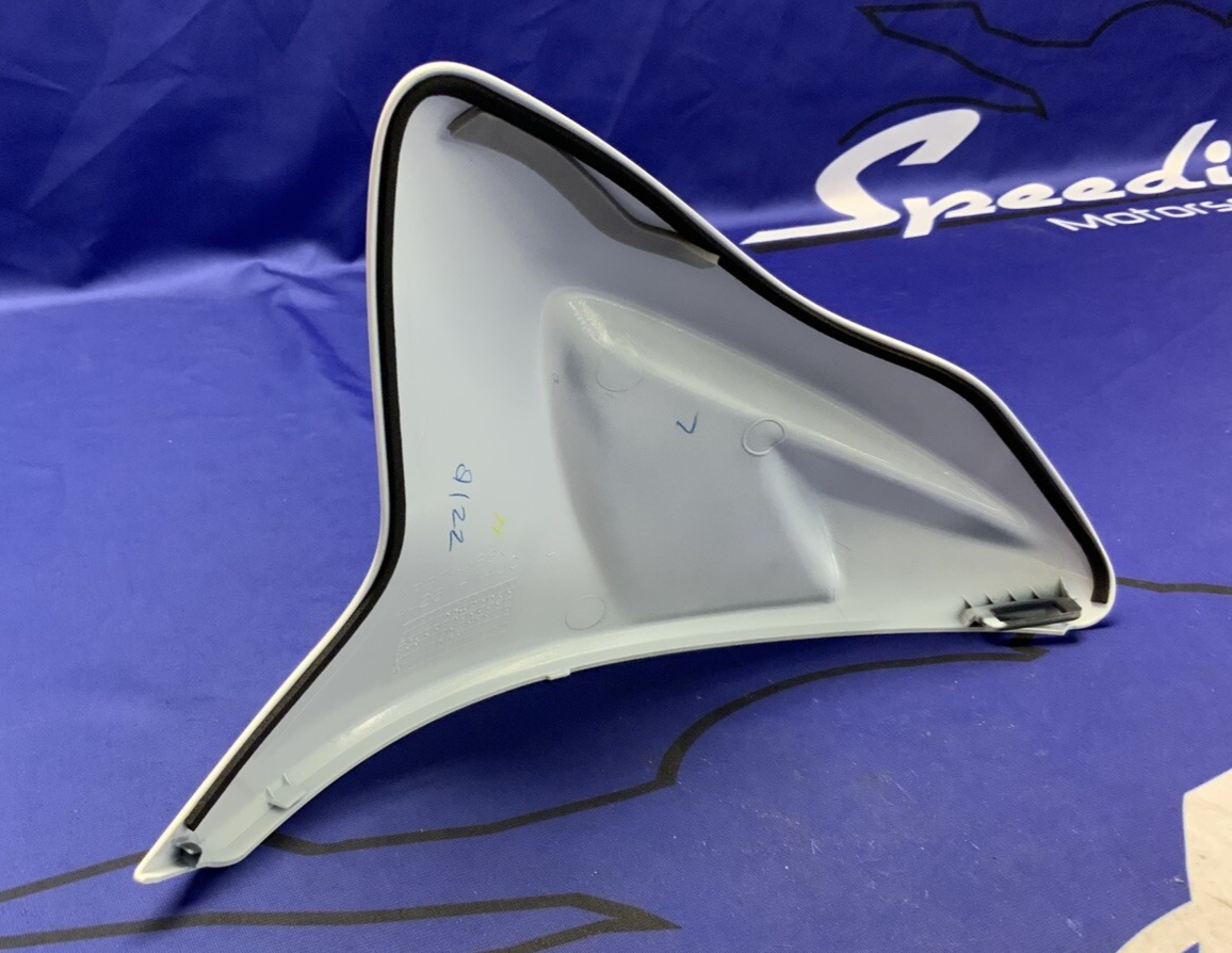 Suzuki Left White Fuel Tank Cover GSXR 600/750 2017-25 OEM 44280-14J80-YUH