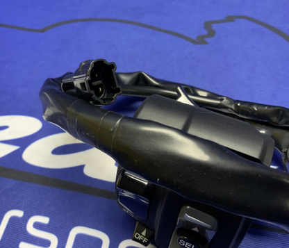 Kawasaki Left Handlebar Switch Assembly ZX-10R 2016-2020 OEM 46091-0323