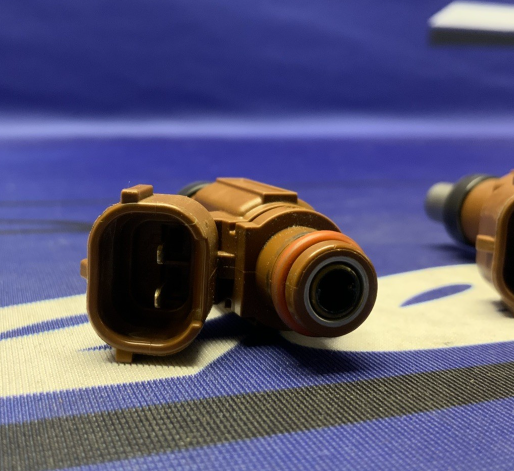 Suzuki Fuel Injector Set GSXR 600/750 2006-2007 OEM 15710-01H00