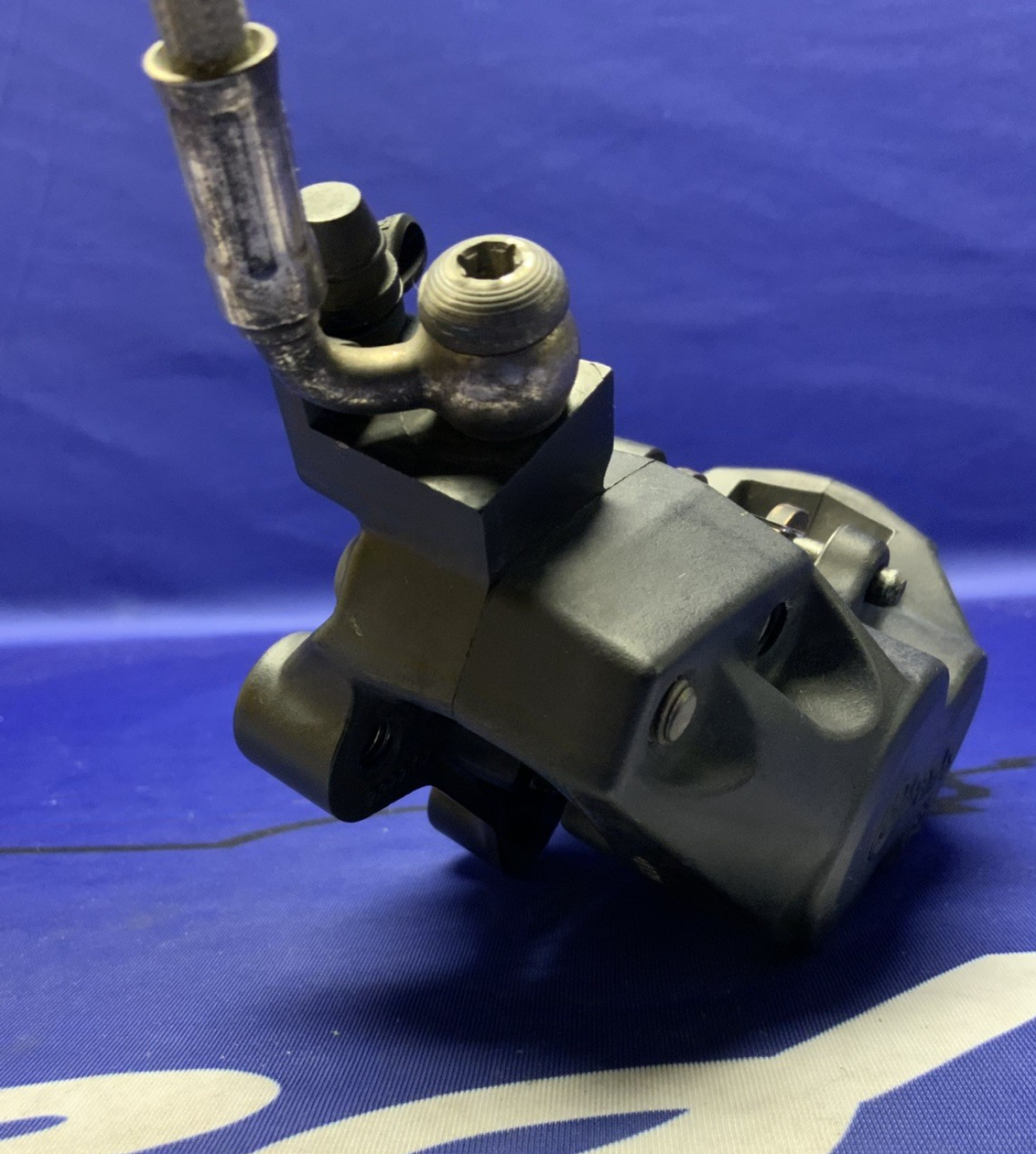 BMW Right Front Brake Caliper Assembly R1200GS 2004-2007 OEM 34117684960