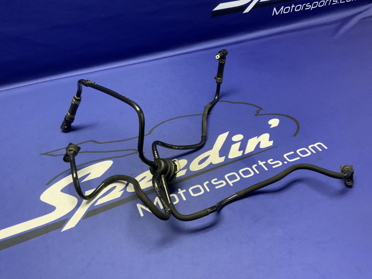 BMW Fuel Distributor Line Assembly R1200GS 2004-2007 OEM 13537696034