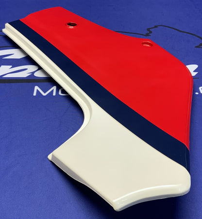 Kawasaki Left Side Cover (Red, White & Blue) Ninja 600 85-86 OEM 36002-5195-P9-1