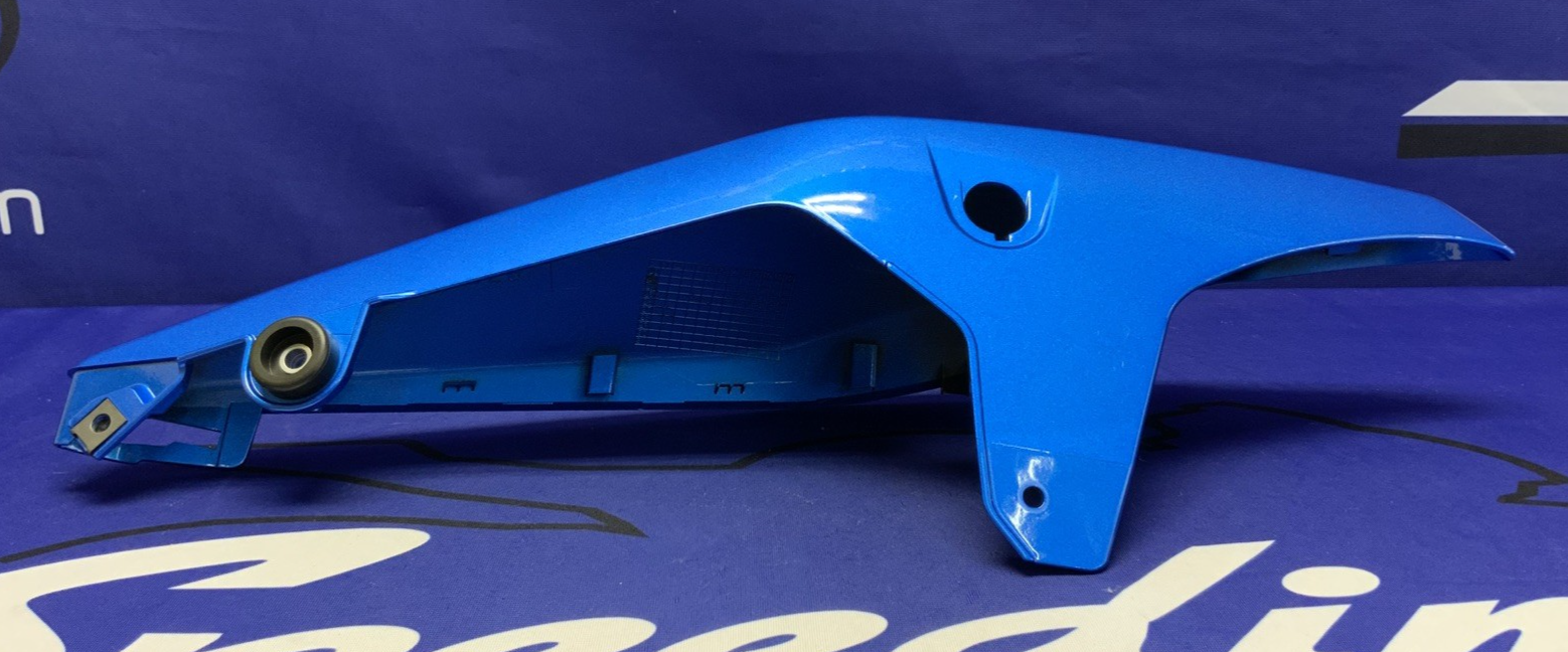 Suzuki Right Tail Fairing (Metallic Triton Blue) GSX-8R 2026 OEM 47110-25L11-6CX