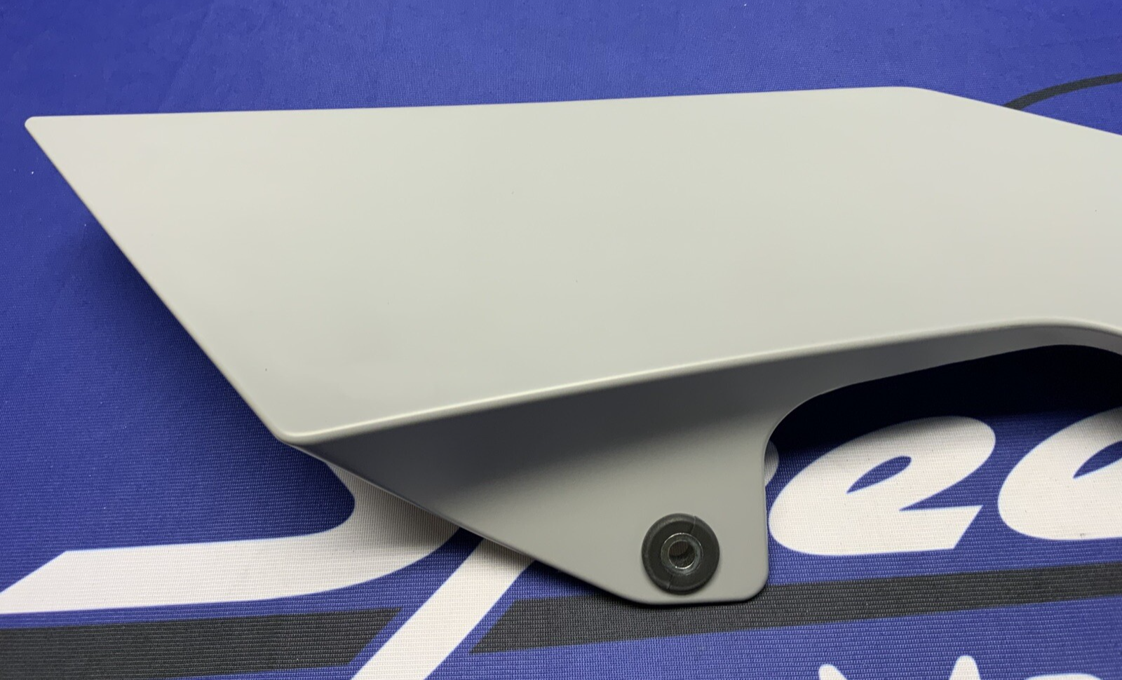 Yamaha Left Lower Fairing (Gray) YZF-R6 2017-2024 OEM BN6-28385-00-P4
