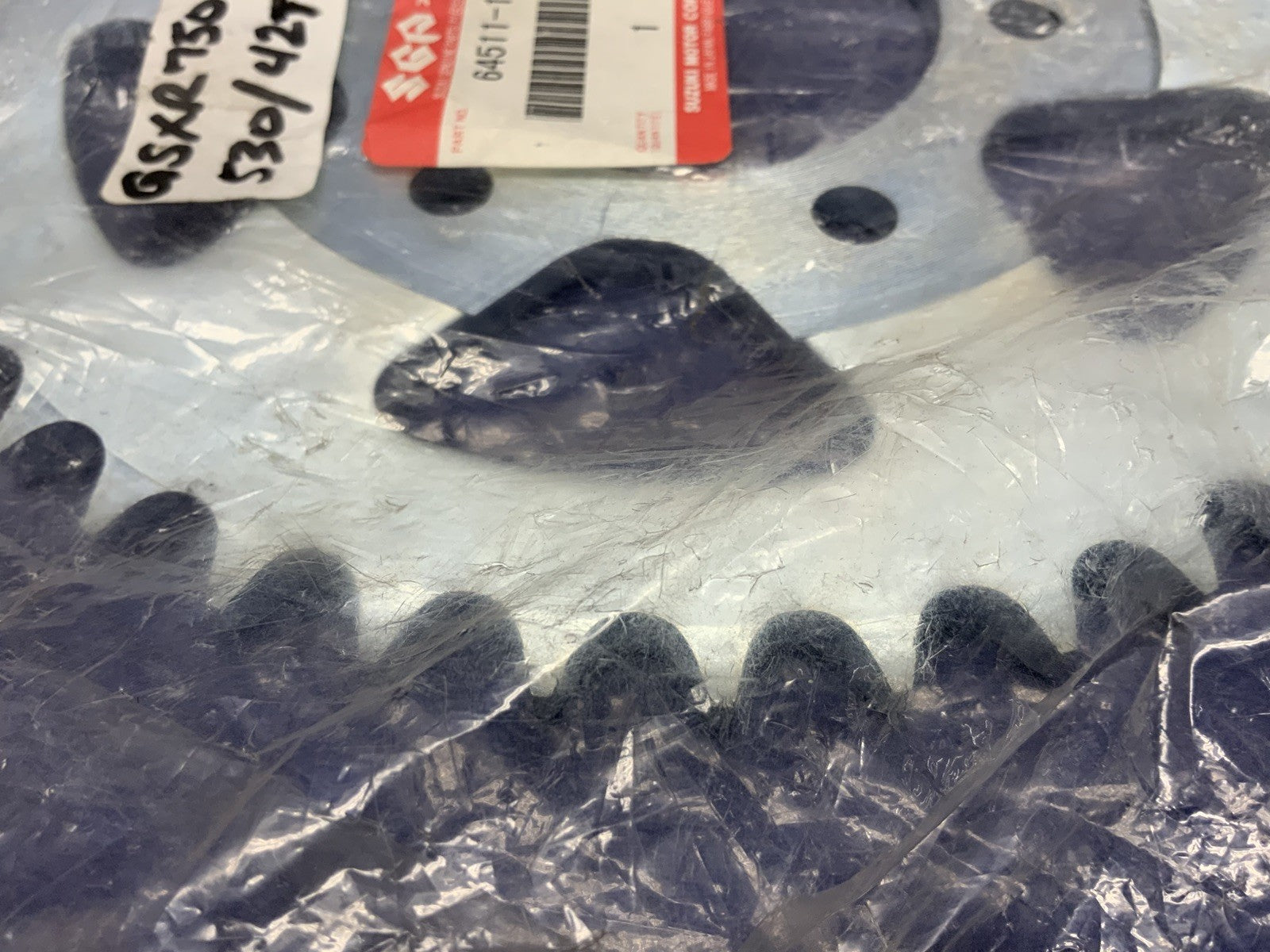 Suzuki Rear Sprocket GSX-R 750 1993-1997 530 42 Tooth OEM 64511-17D01