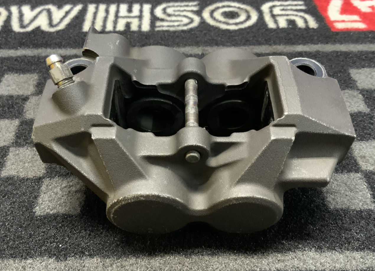 Yamaha Front brake Caliper Set YZF-R6 2006-2015 OEM 13S-2580T-00-00