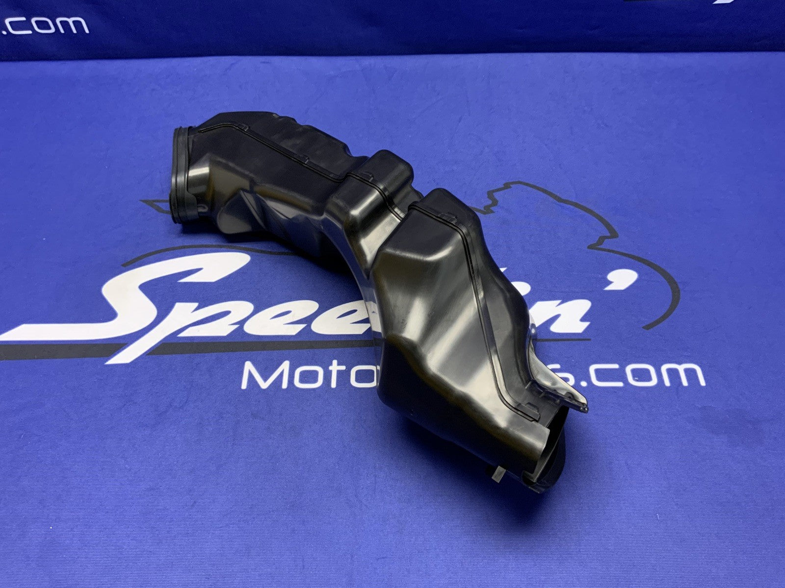 Suzuki Right Air Intake Duct GSXR 600/750 2011-2025 OEM 94420-14J00-1