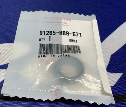 Honda Front Arm Pivot Dust Seal TRX250R 1987-1989 OEM 91265-HB9-671
