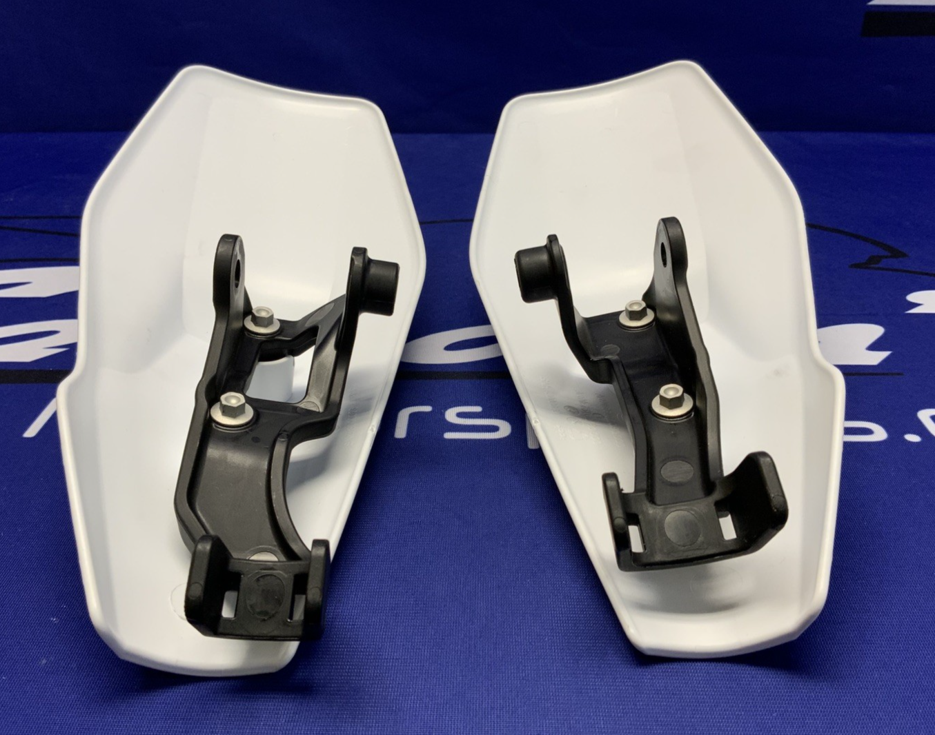 Husqvarna Hand Guard Set (Signal White) FE 450 2023-2026 OEM 25102082044AB