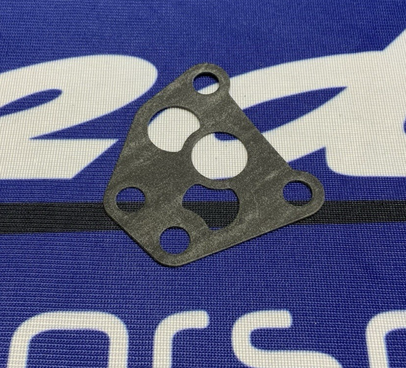 Yamaha Oil Pump Cover Gasket Bigbear 400 4x4 1987-1999 OEM 3GD-13329-00-00