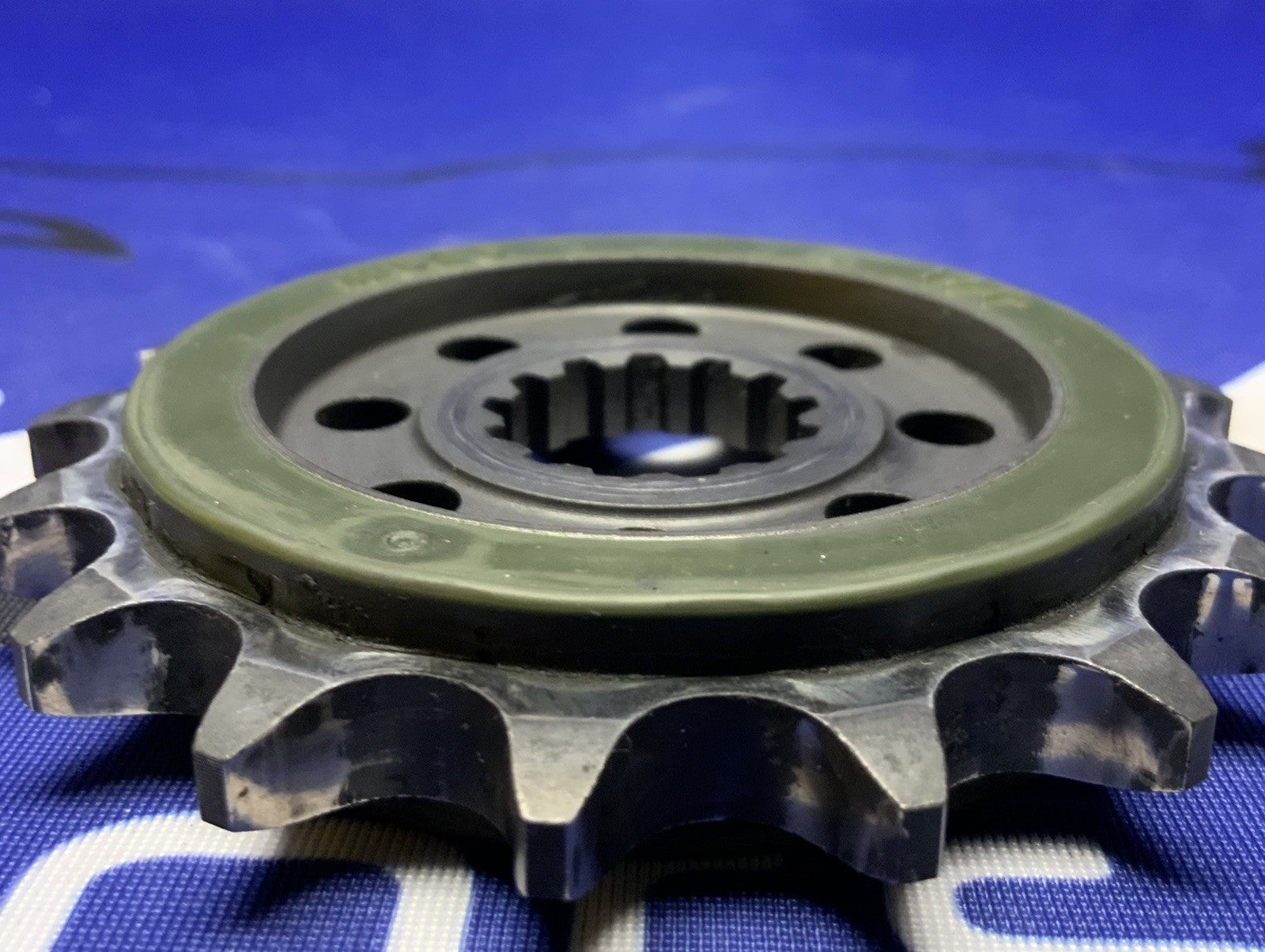 Kawasaki Front Sprocket (17T) ZX-10R 2004-2025 OEM 13144-0004