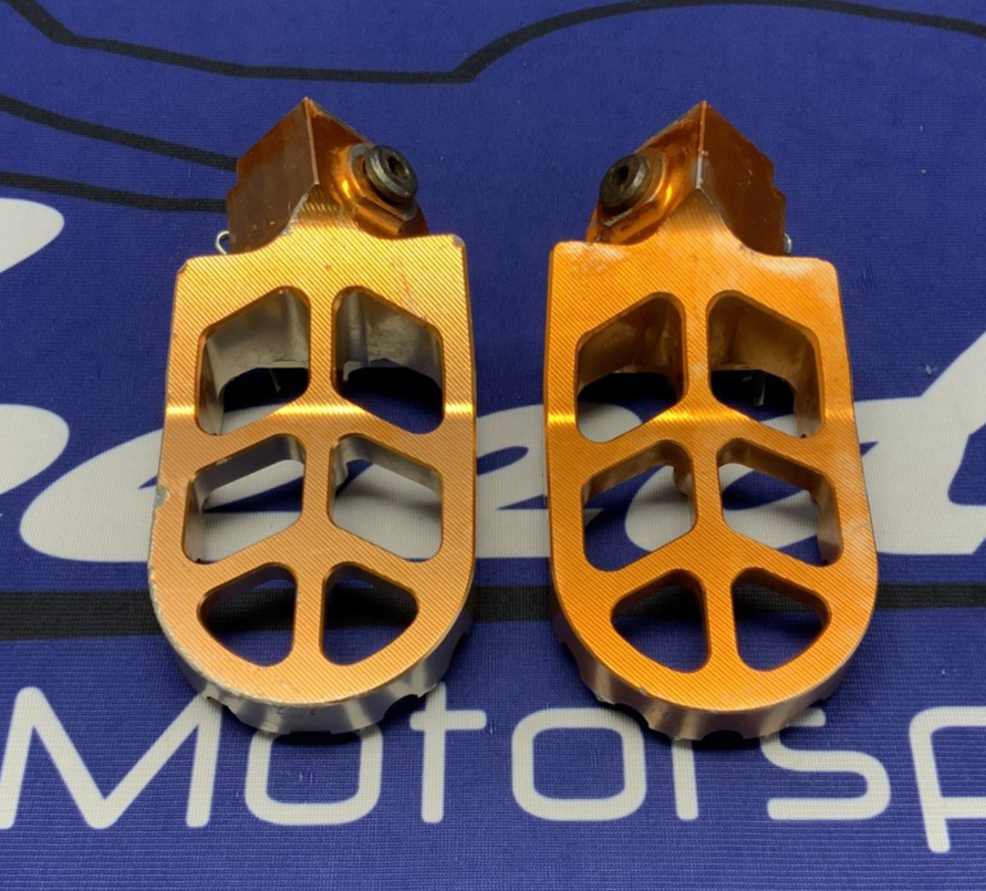 KTM Footrest Pegs Orange 125/250/450 2007-2012 OEM 5030314013390