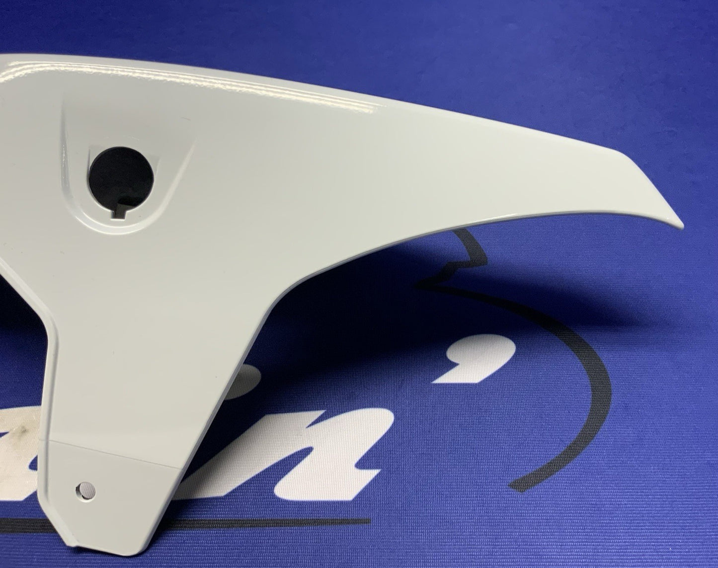 Suzuki Left Tail Fairing (White) GSX-8R/S 2023-2026 OEM 47210-25L11-QU2