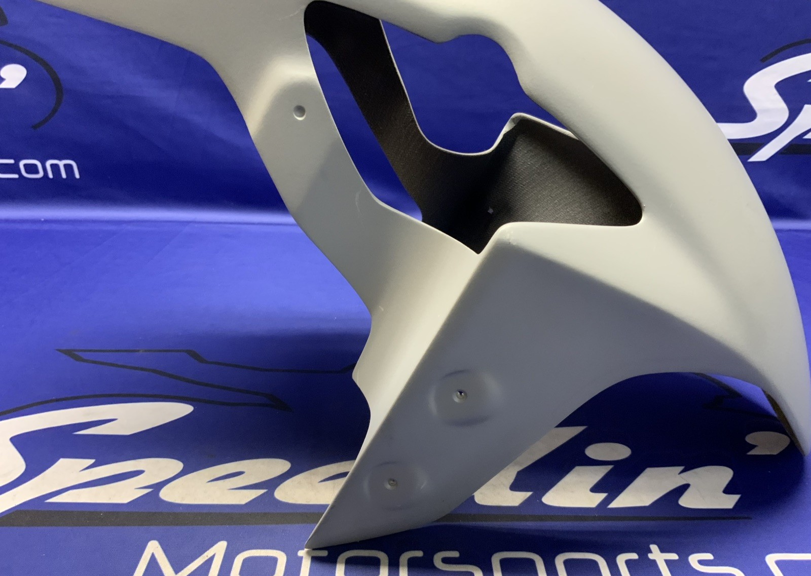 SharkSkinz Individual Race Front Fender Yamaha YZF-R7 2021+ (Primer Gray) R7FF21