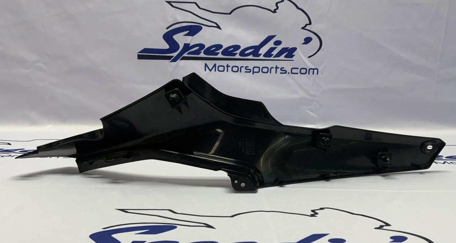 Yamaha Right Seat Filler Trim Yamaha YZF-R7 2022-2025 OEM BEB-2171M-00-00