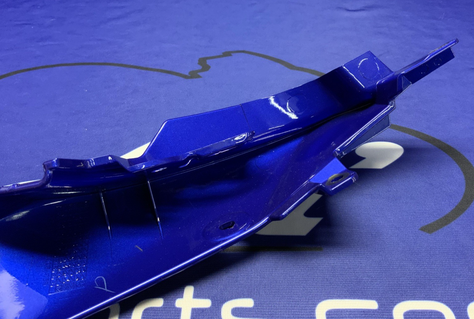 Yamaha Left Tail Fairing (Blue) YZF-R7 2022-2025 OEM BEB-21711-00-P0