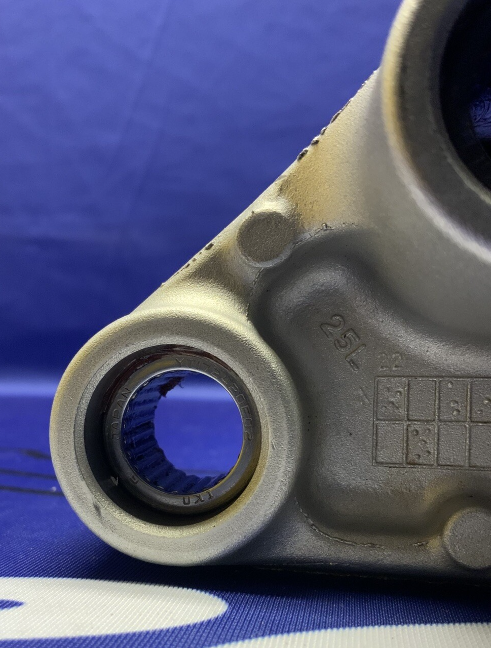 Suzuki Dogbone/ Rear Cushion Assembly GSX-8R/S 2023-2025 OEM 62600-25830