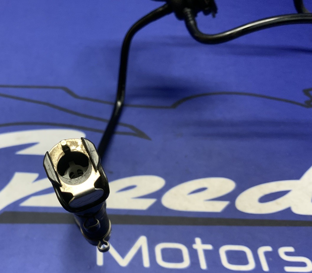 BMW Fuel Distributor Line Assembly R1200GS 2004-2007 OEM 13537696034