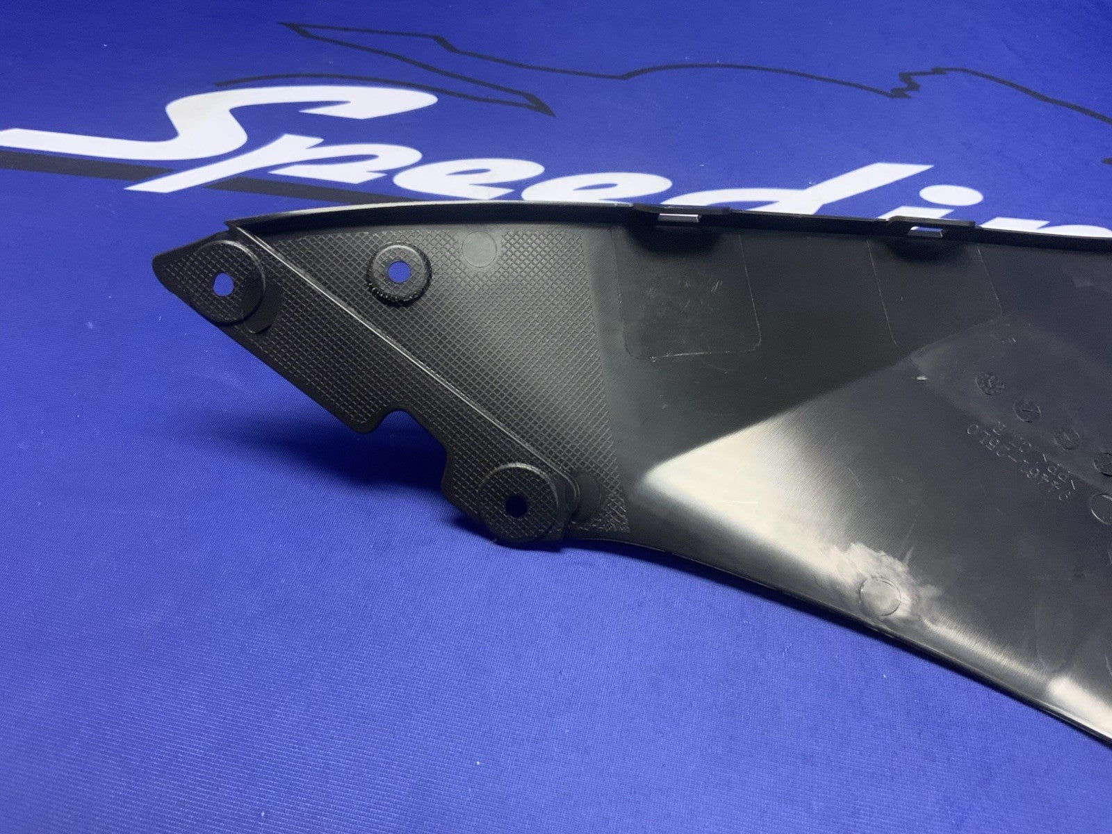 Suzuki Right Inner Cowling GSX-R8 2024-2026 OEM 94461-25L00-1