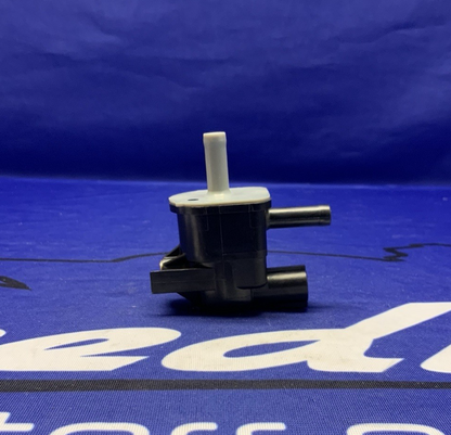 Triumph Purge Valve Street Triple RS 2023-2025 OEM T1248990