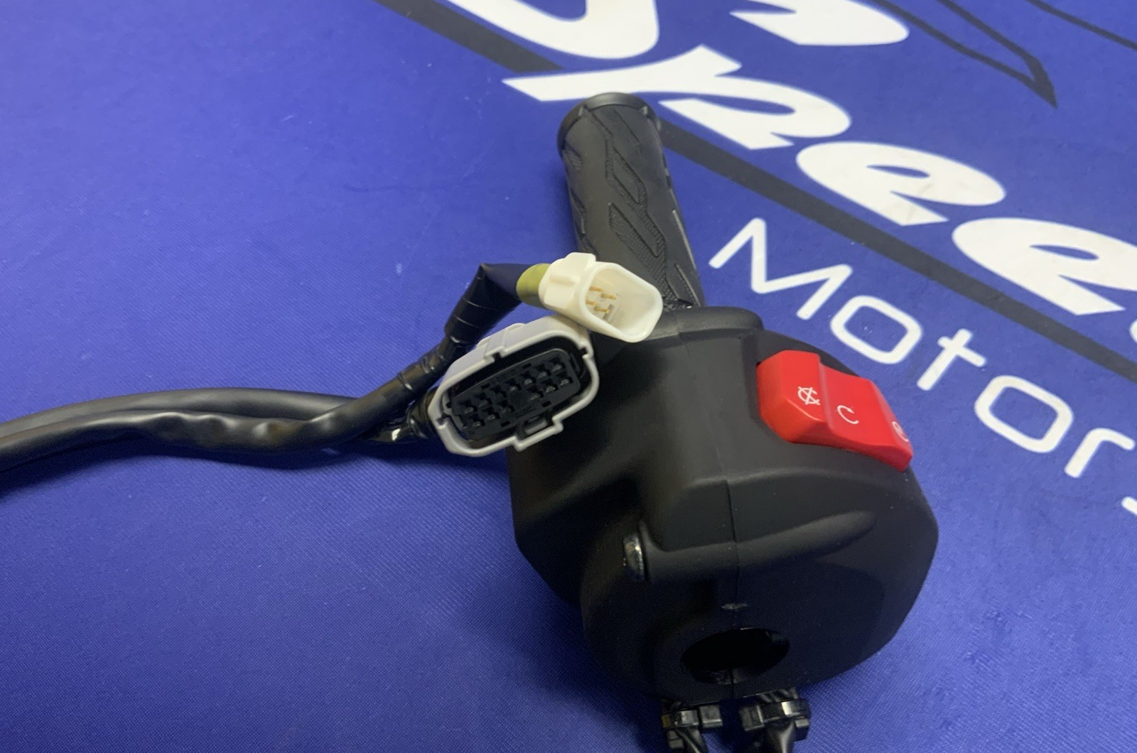 Suzuki Electronic Throttle Assembly GSX-8R 2024-2026 OEM 57100-06L61