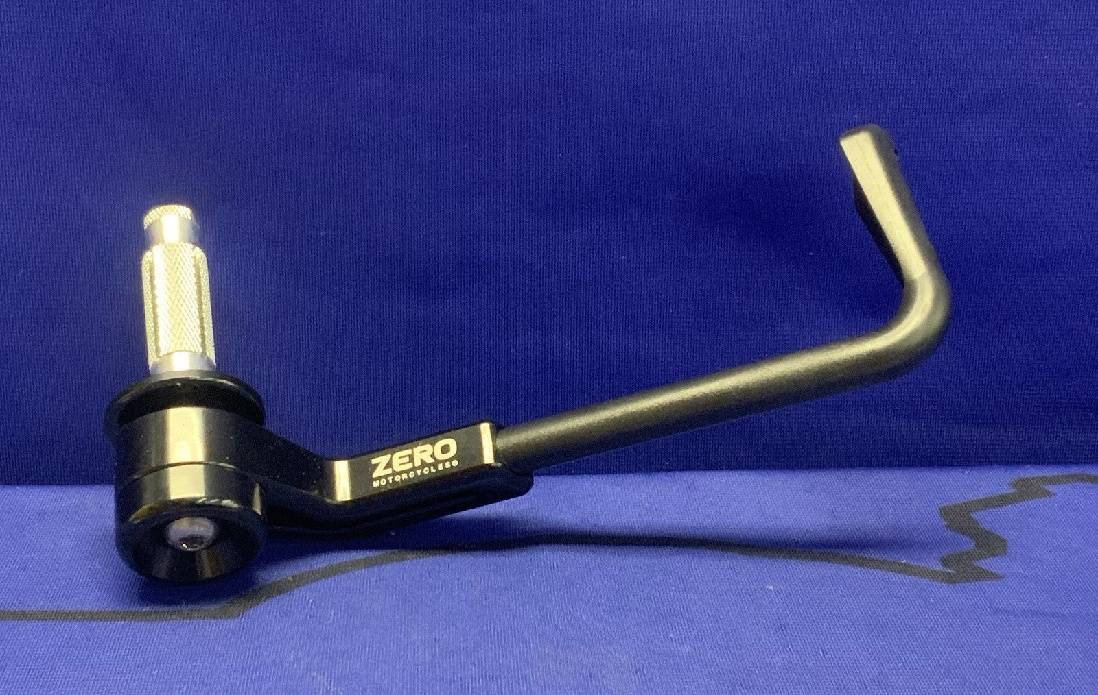 Zero B-LUX Lever Protector DS 2024-2025 OEM 27-08243