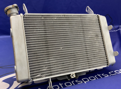 Suzuki Radiator Assembly (Gray) W/ Fan GSX-8R/S 2024-2025 OEM 17700-25L10