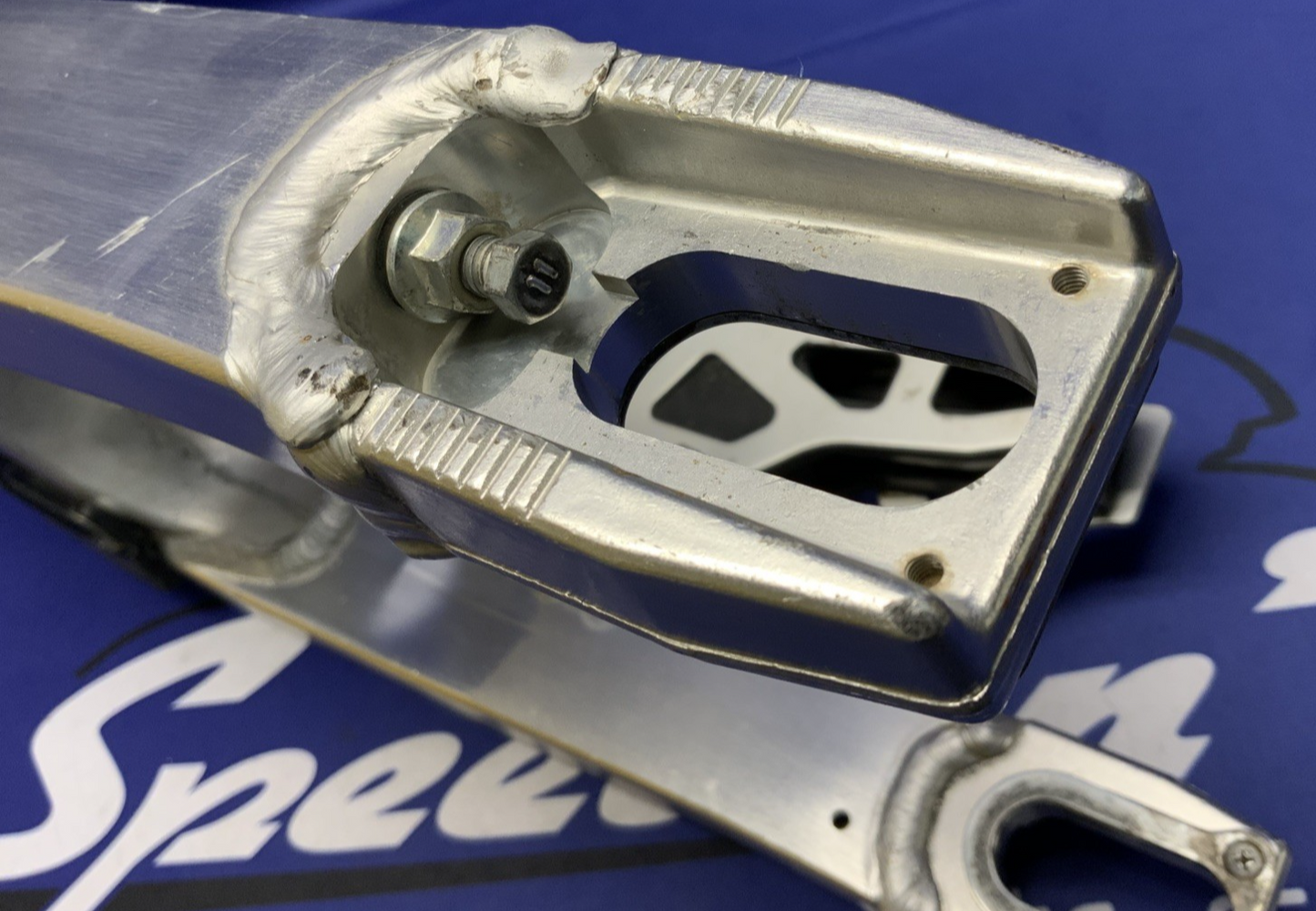 Suzuki Swingarm Assembly RMZ 250 2007-2009 OEM 61000-35G00