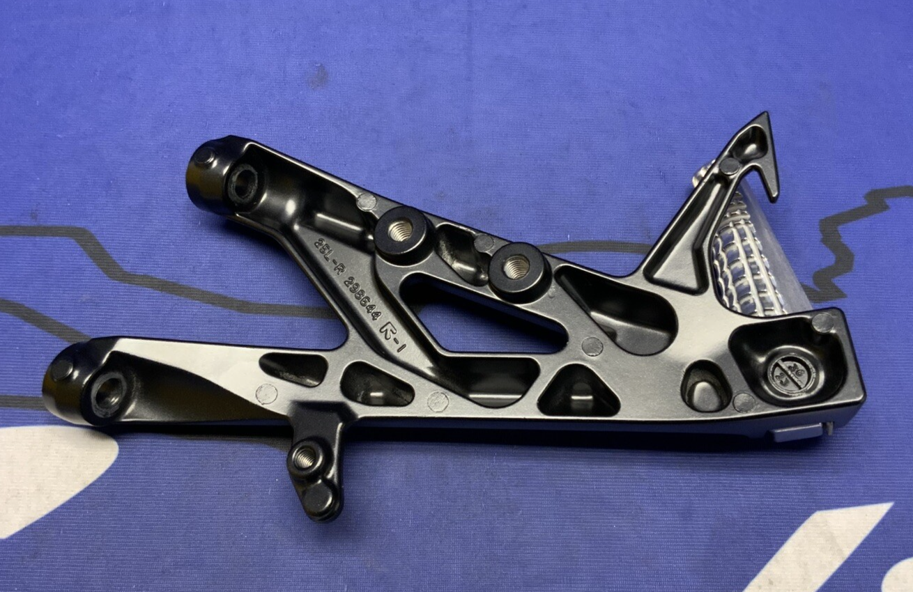 Suzuki Right Passenger Foot Rest GSX-8R/S 2023-2025 OEM 43811-25L00