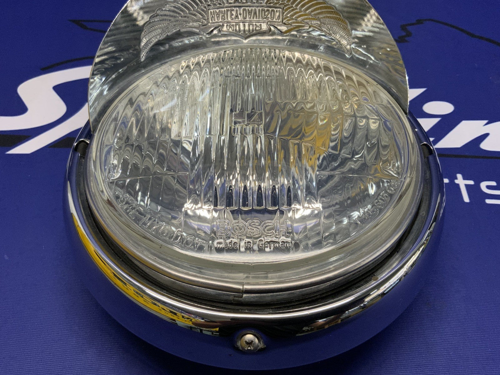Harley Davison Headlamp Assembly FLHT Electra Glide 1999-2006 OEM 67001-08