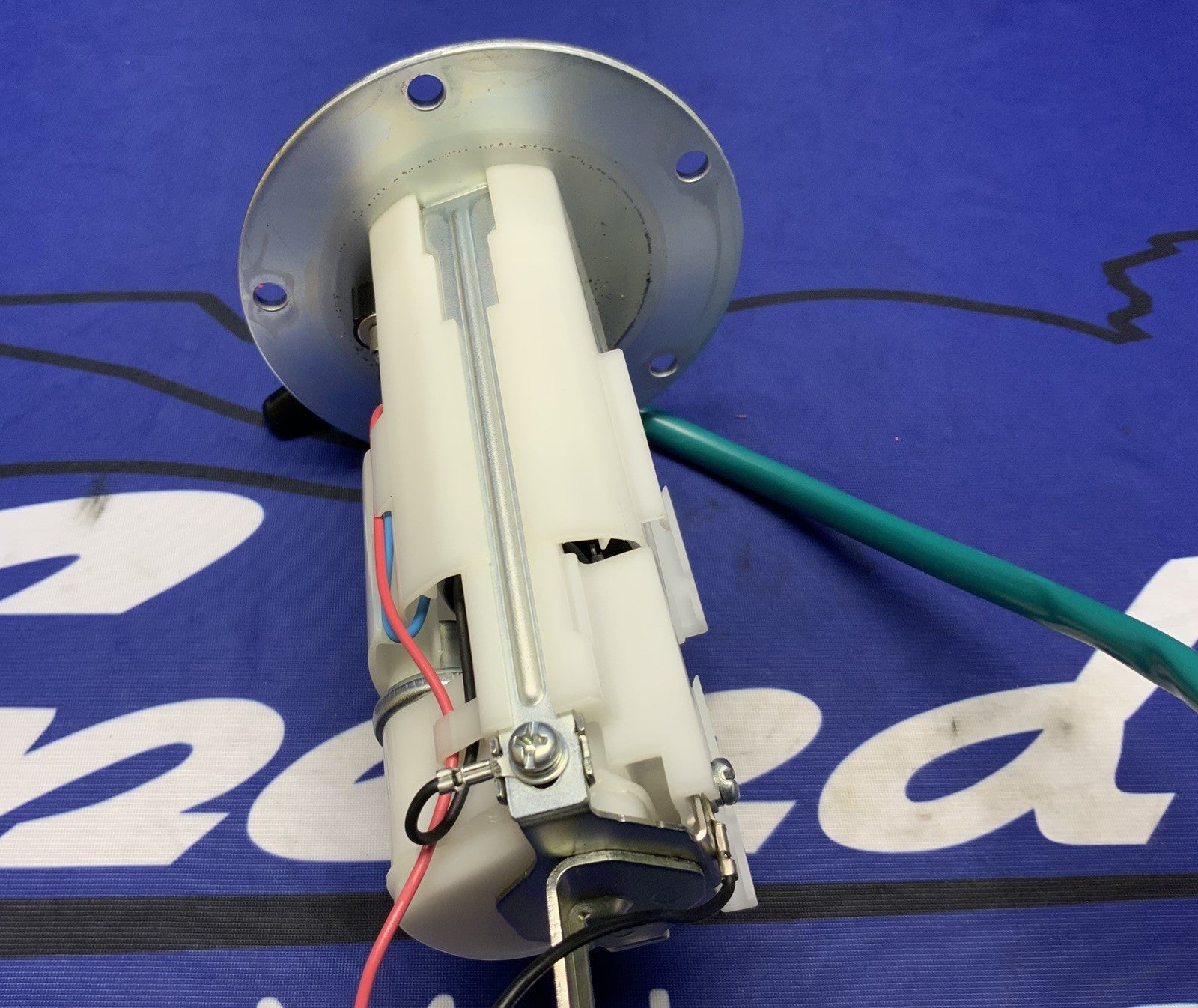 Kawasaki Fuel Pump Assembly ZX-6R 2019-2026 OEM 49040-0779