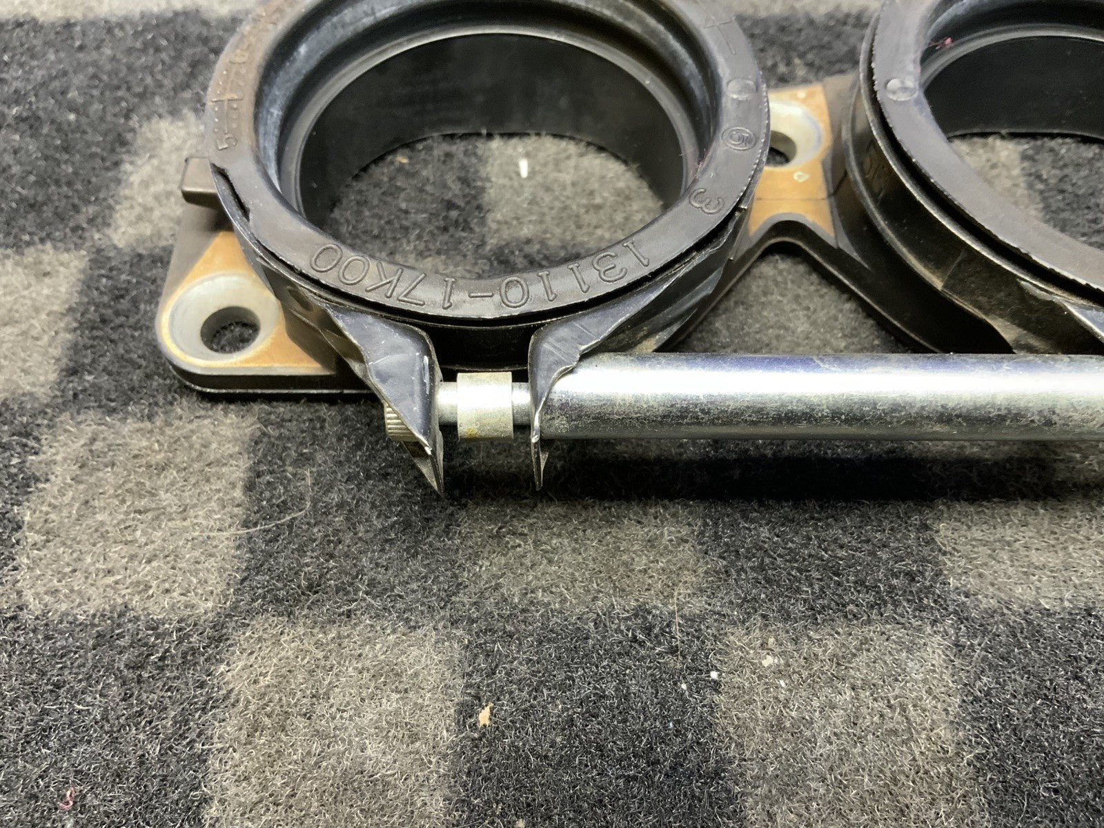 Suzuki Intake Pipe Assembly W/Clamps GSX-R1000 2017-2023 OEM 13101-17K00