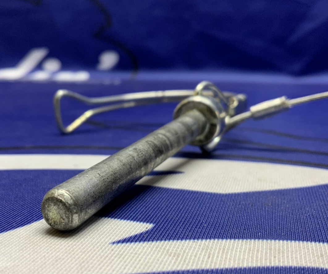 Pitbull Restraint Right Pin CNR M1000RR 2021-2023 F0075CN-000