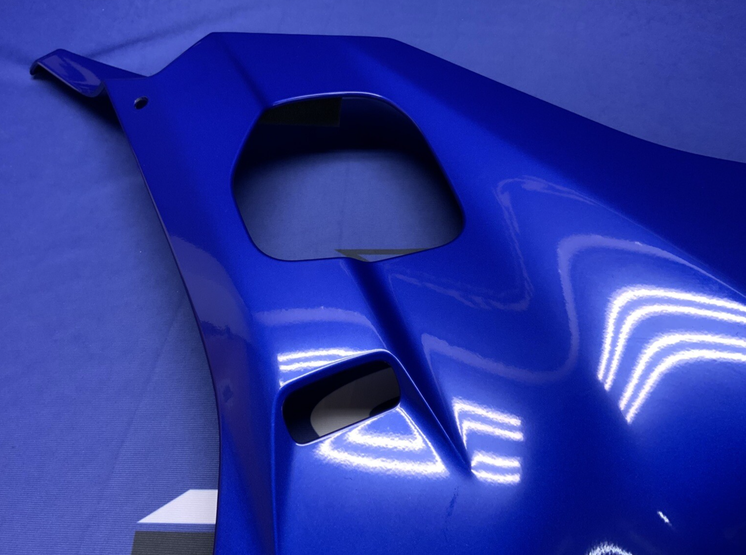 Yamaha Right Lower Fairing (Blue) YZF-R6 2017-2024 OEM BN6-W283V-90-P0