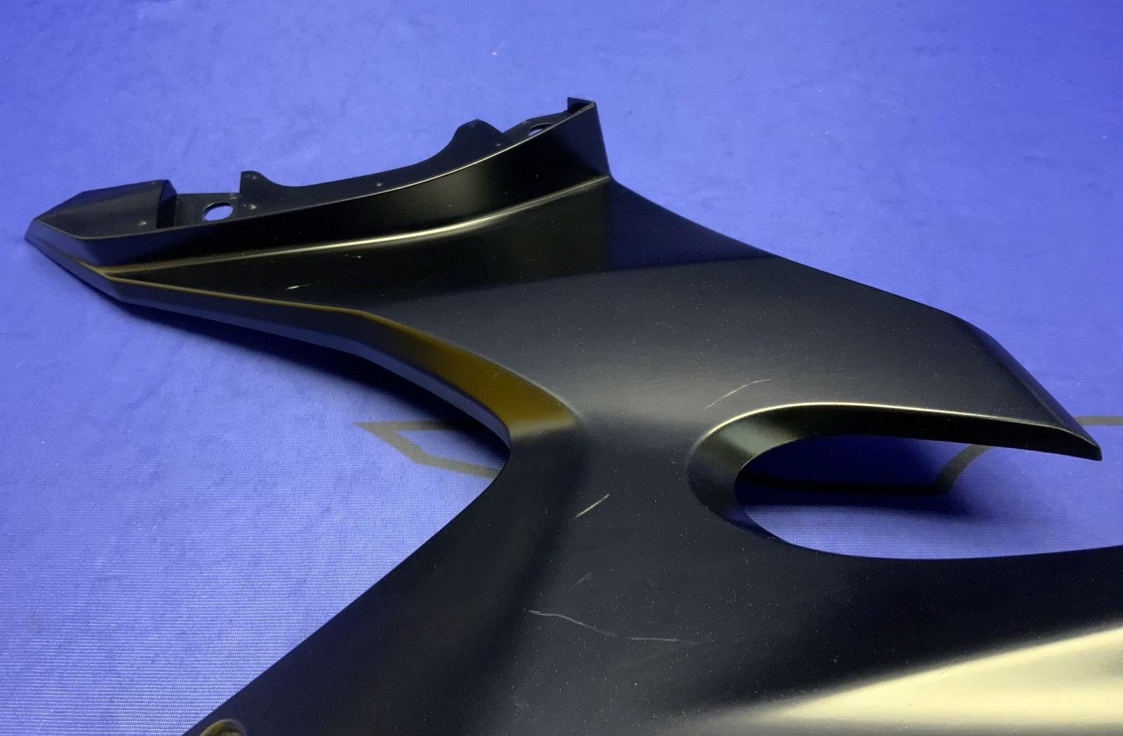 Yamaha Left Upper Fairing (Raven Black) YZF-R6 2017-2026 OEM BN6-2117V-00-P1-2
