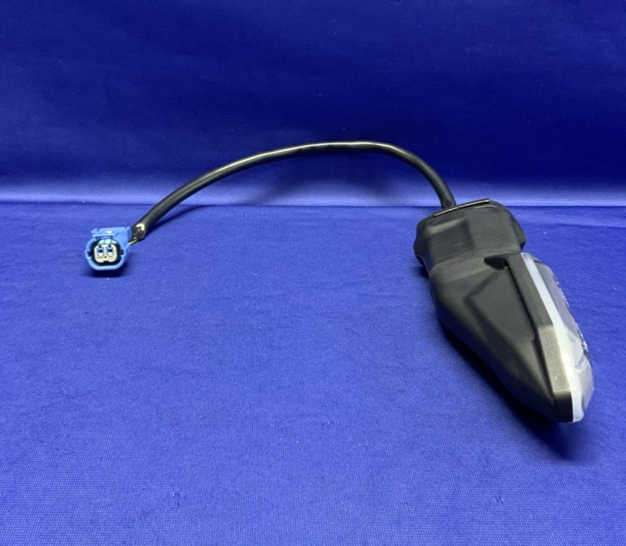 Kawasaki Right Rear Turn Signal ZX4R/RR 2023-2026 OEM 23037-0550-1