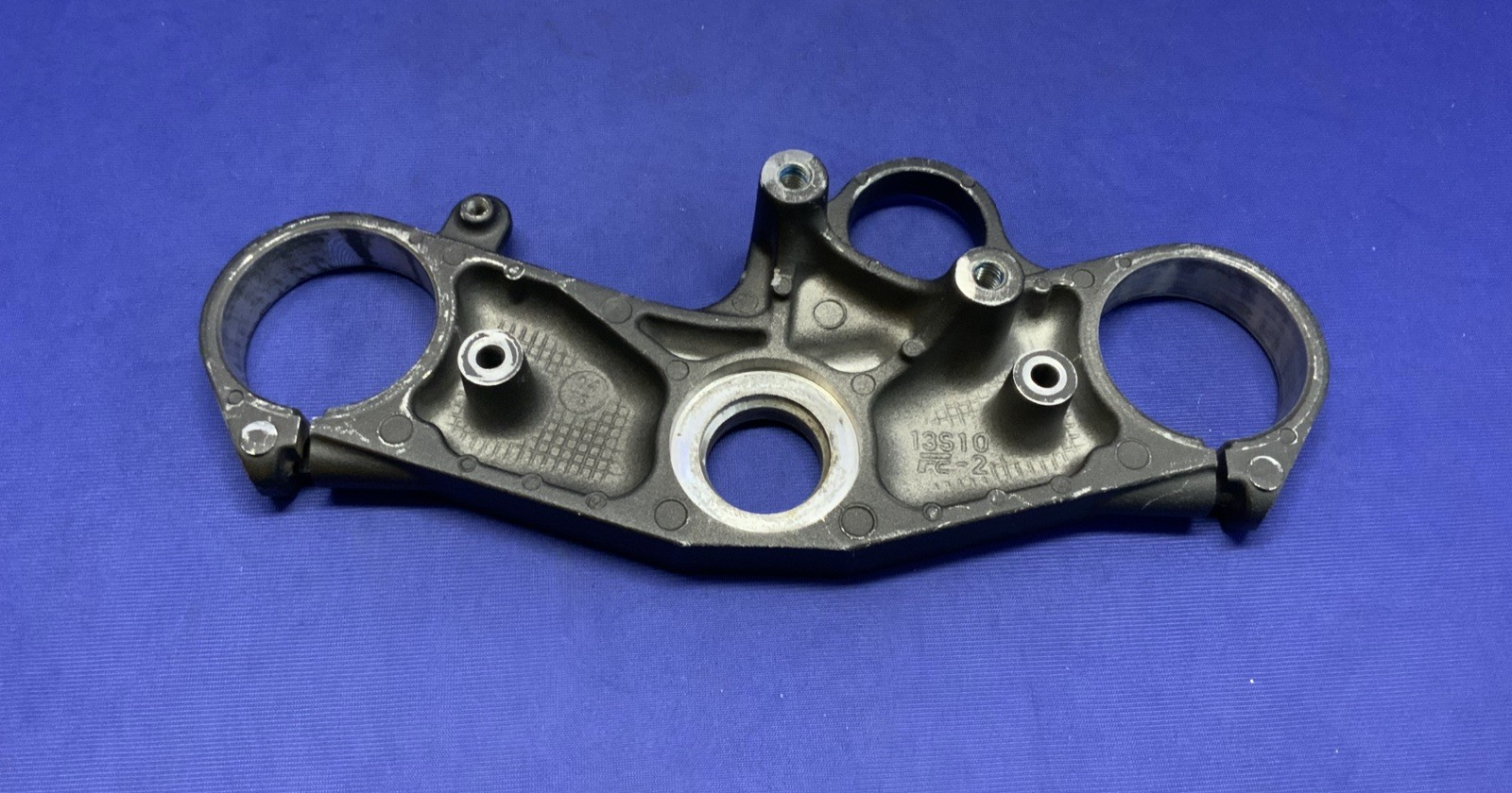 Yamaha Top Triple Tree Clamp YZF-R6 2008-2010 OEM 13S-23435-10-00